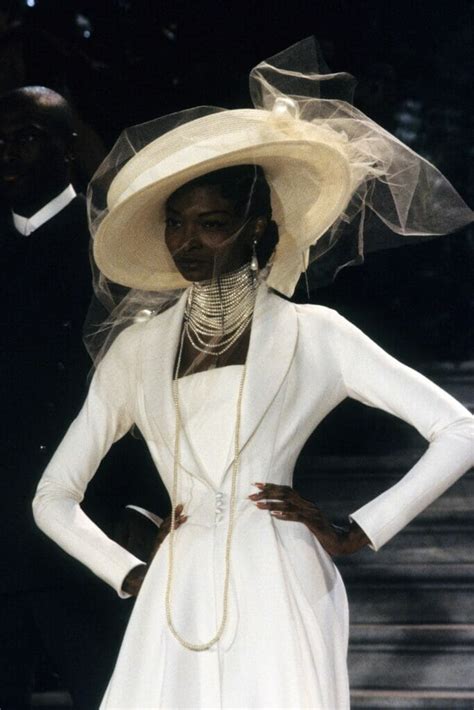 hats dior spring 1998|CHRISTIAN DIOR HAUTE COUTURE SPRING.